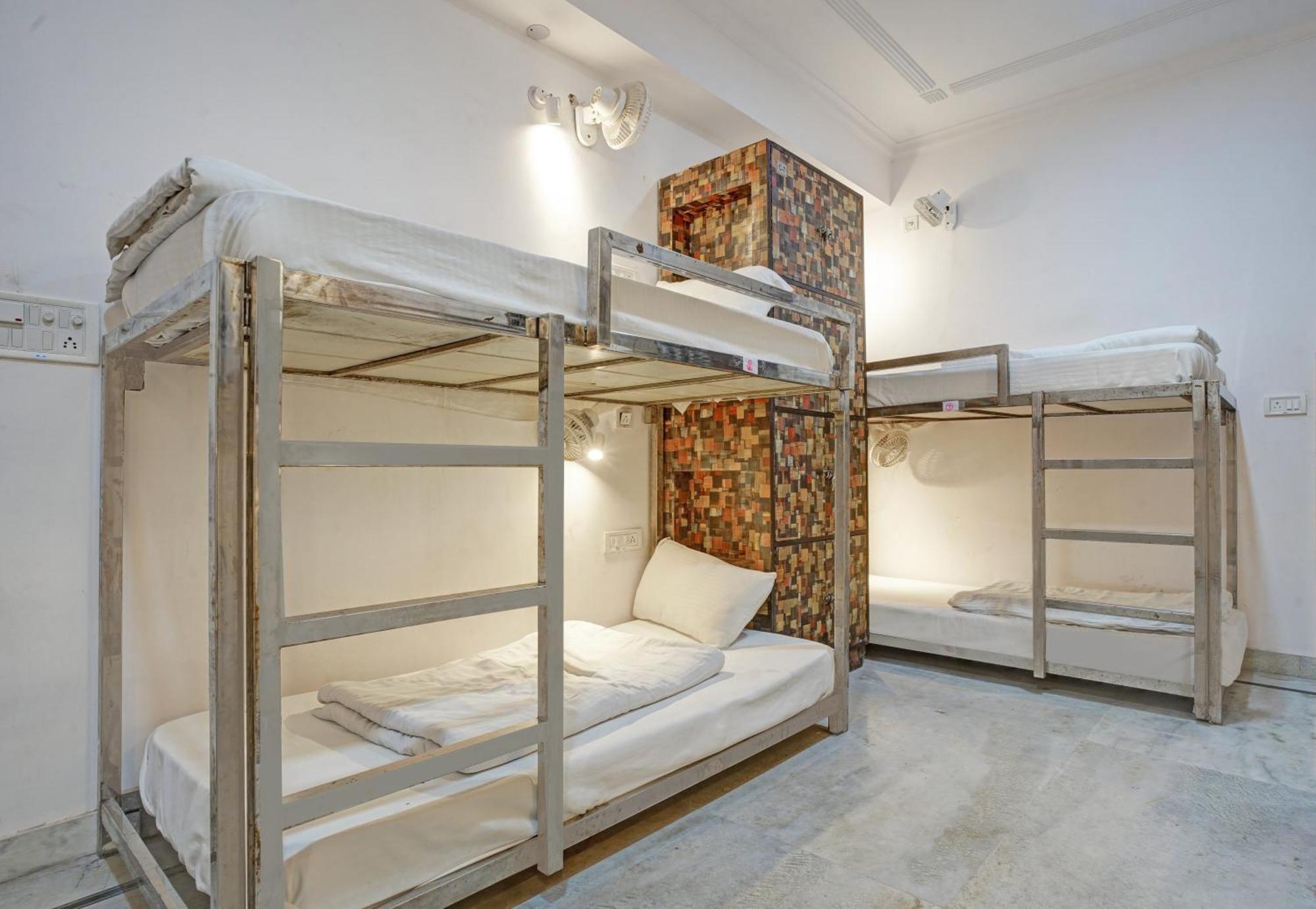 The Hindustan International - Traveller'S Choice Award 2025 Best Of Best Winning Hotel New Delhi Exteriör bild