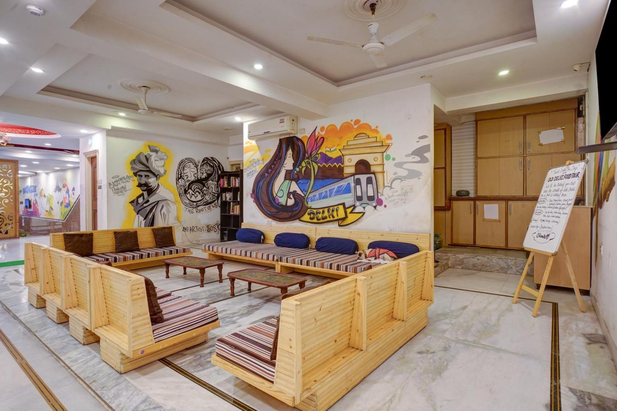 The Hindustan International - Traveller'S Choice Award 2025 Best Of Best Winning Hotel New Delhi Exteriör bild