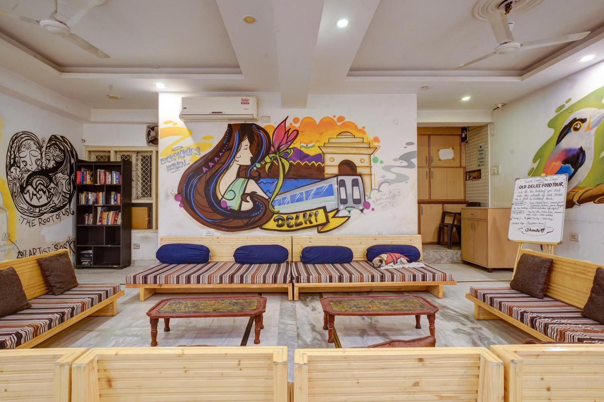 The Hindustan International - Traveller'S Choice Award 2025 Best Of Best Winning Hotel New Delhi Exteriör bild