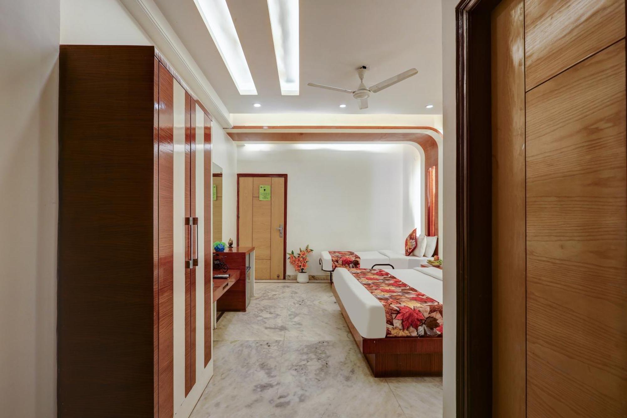 The Hindustan International - Traveller'S Choice Award 2025 Best Of Best Winning Hotel New Delhi Exteriör bild