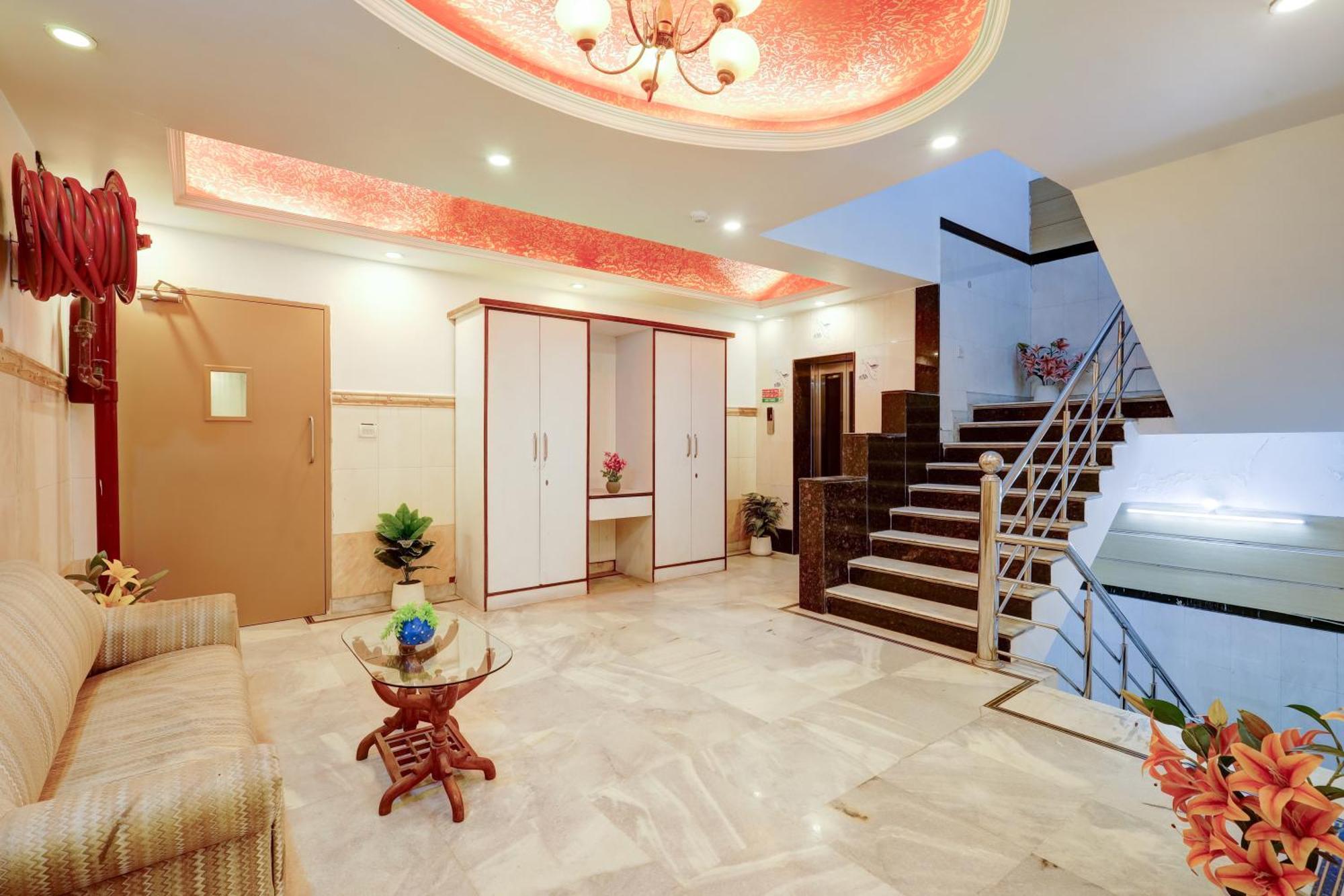 The Hindustan International - Traveller'S Choice Award 2025 Best Of Best Winning Hotel New Delhi Exteriör bild