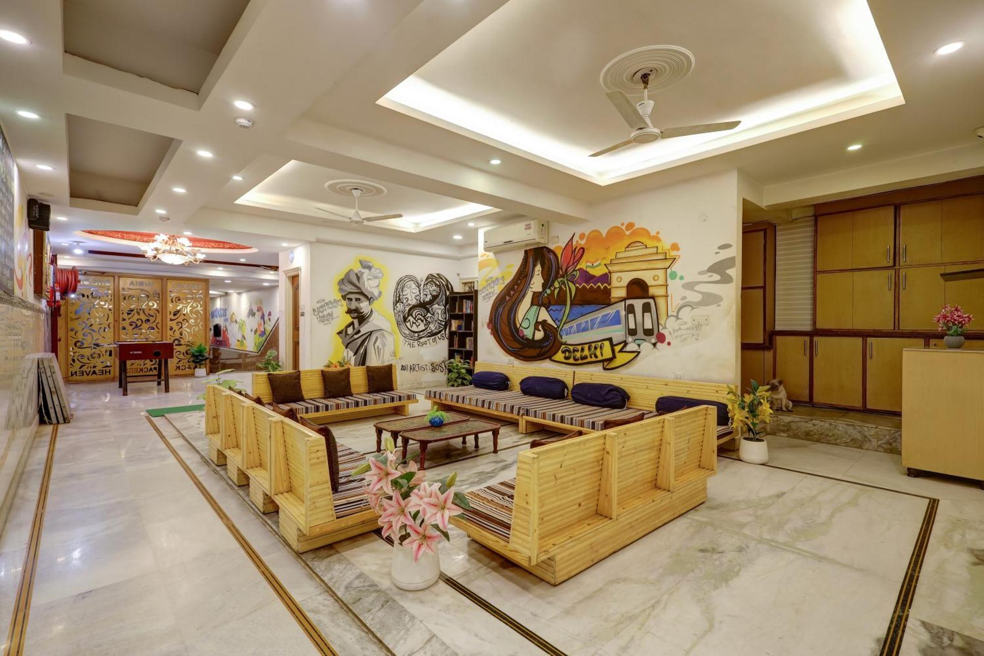 The Hindustan International - Traveller'S Choice Award 2025 Best Of Best Winning Hotel New Delhi Exteriör bild