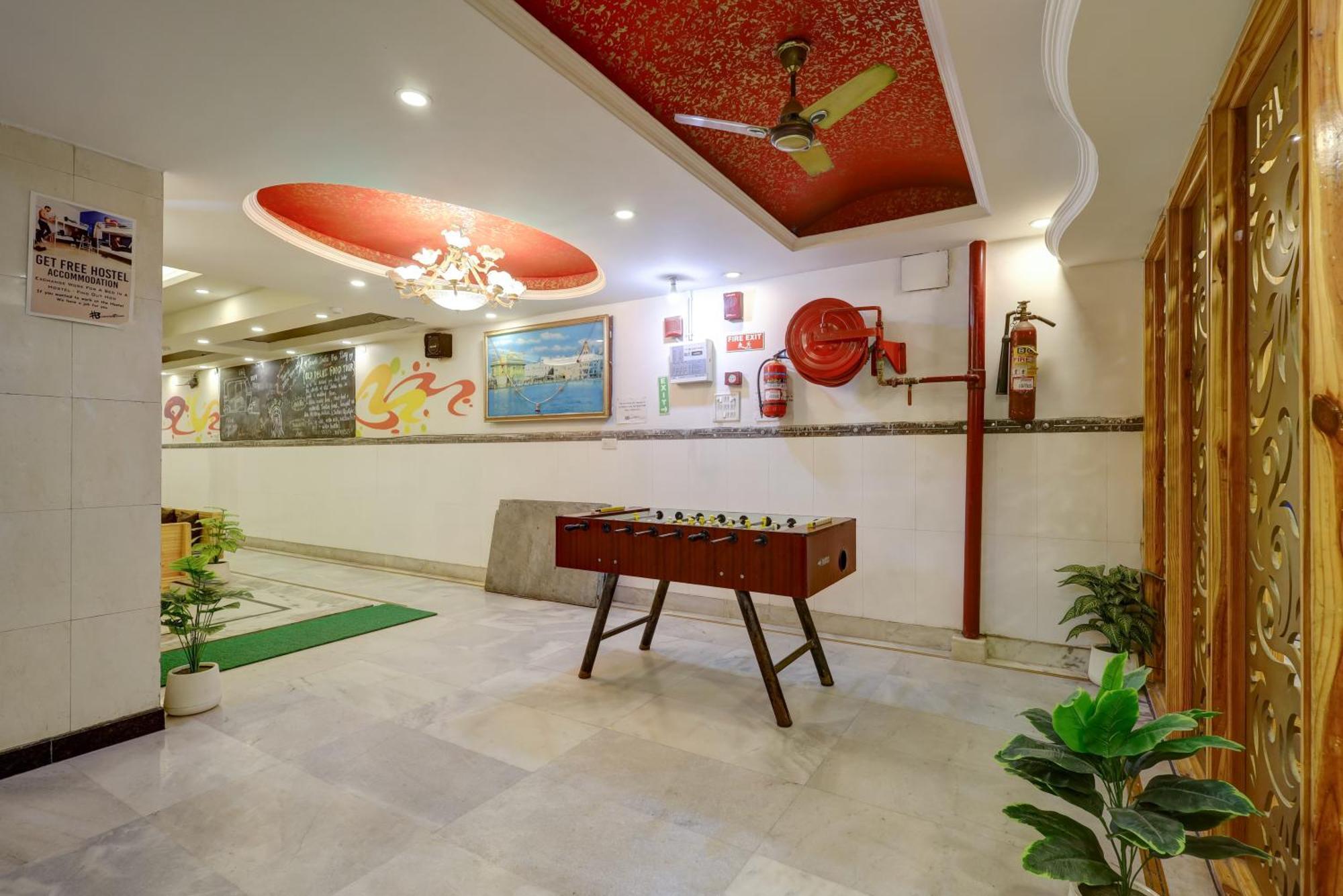 The Hindustan International - Traveller'S Choice Award 2025 Best Of Best Winning Hotel New Delhi Exteriör bild