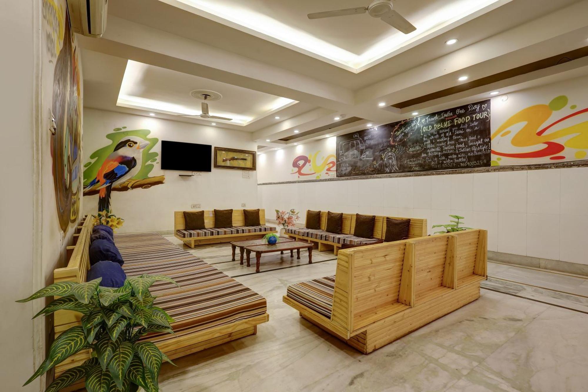 The Hindustan International - Traveller'S Choice Award 2025 Best Of Best Winning Hotel New Delhi Exteriör bild
