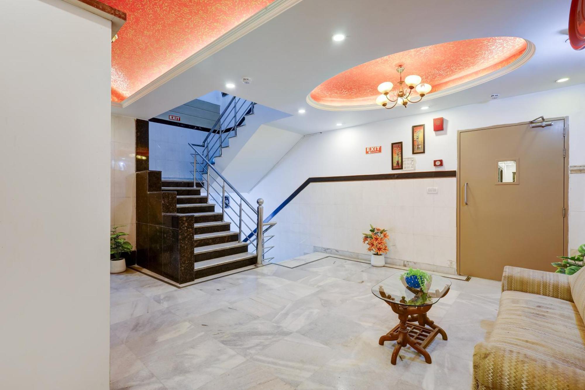 The Hindustan International - Traveller'S Choice Award 2025 Best Of Best Winning Hotel New Delhi Exteriör bild